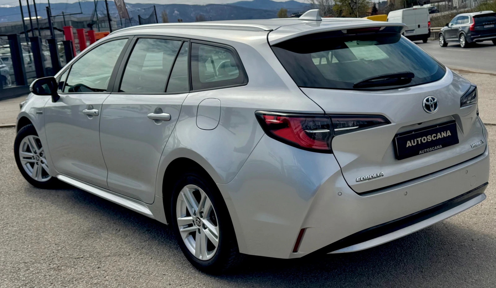 Toyota Corolla 1.8 Hybrid 122кс.97Хил.Км!!! - изображение 4