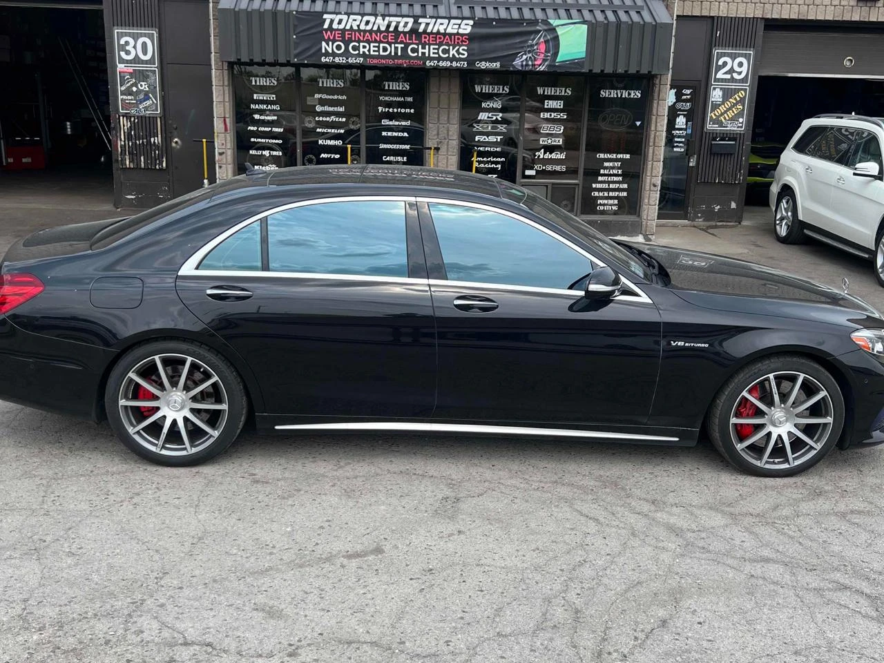 Mercedes-Benz S 63 AMG AMG* Авто финансиране* Карфакс - изображение 3