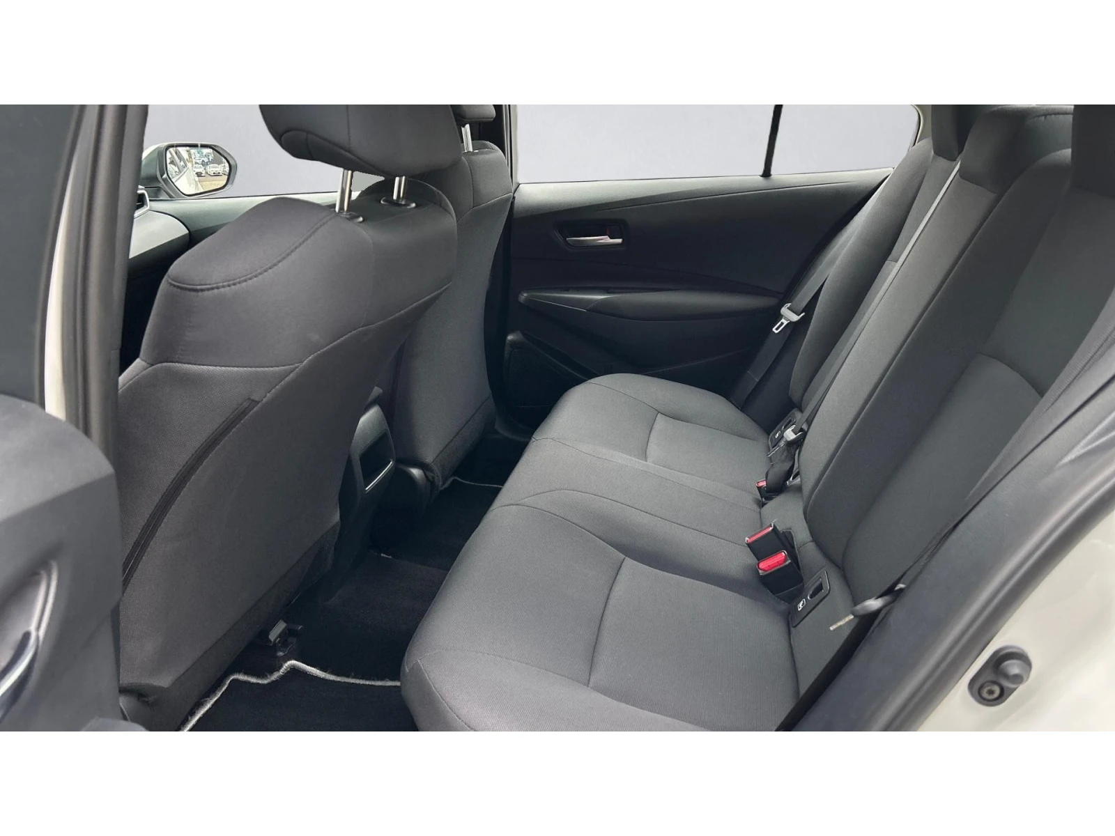 Toyota Corolla ������� ������ �� 390 ��. | Mobile.bg � ����������� 11