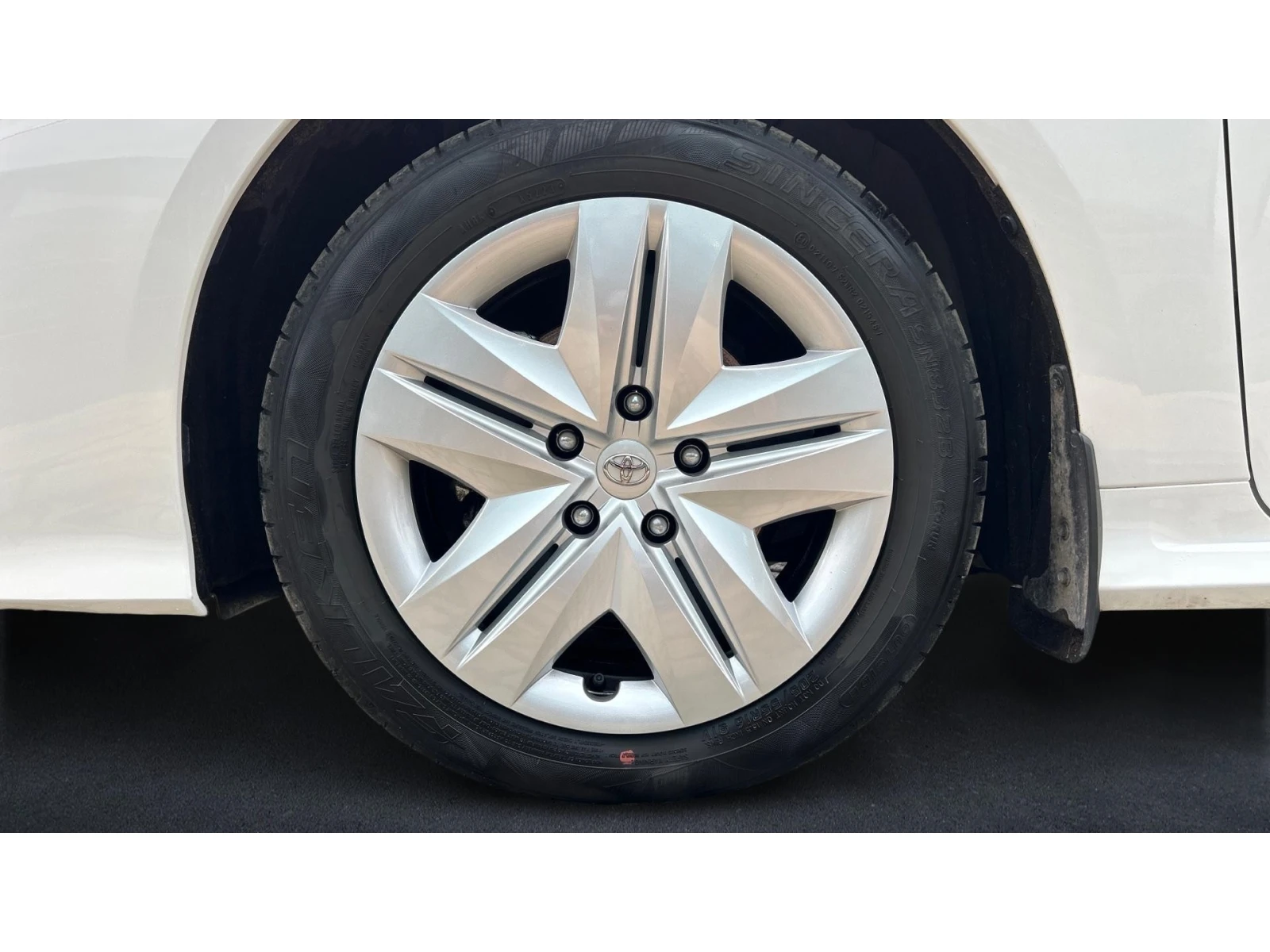 Toyota Corolla ������� ������ �� 390 ��. | Mobile.bg � ����������� 16