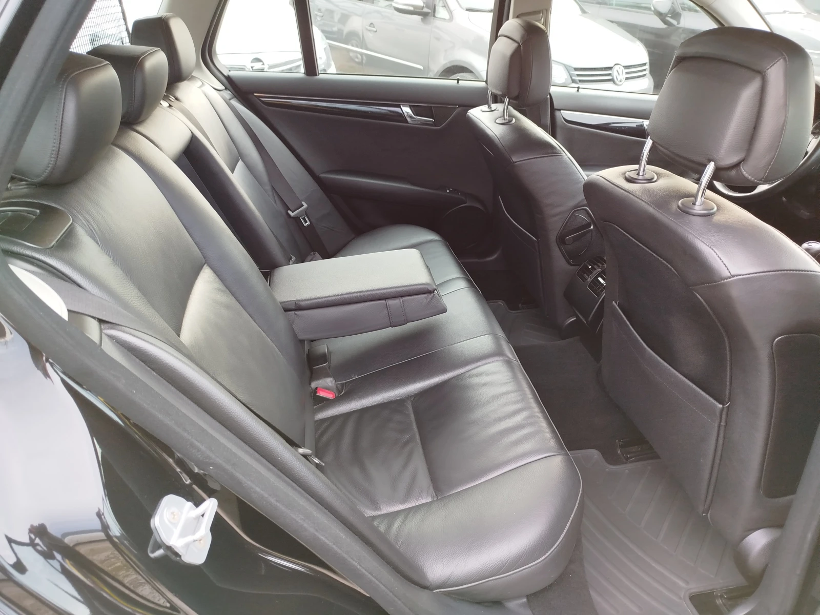 Mercedes-Benz C 180 C180-NAVI-KOJA, снимка 12 - Автомобили и джипове - 53203527