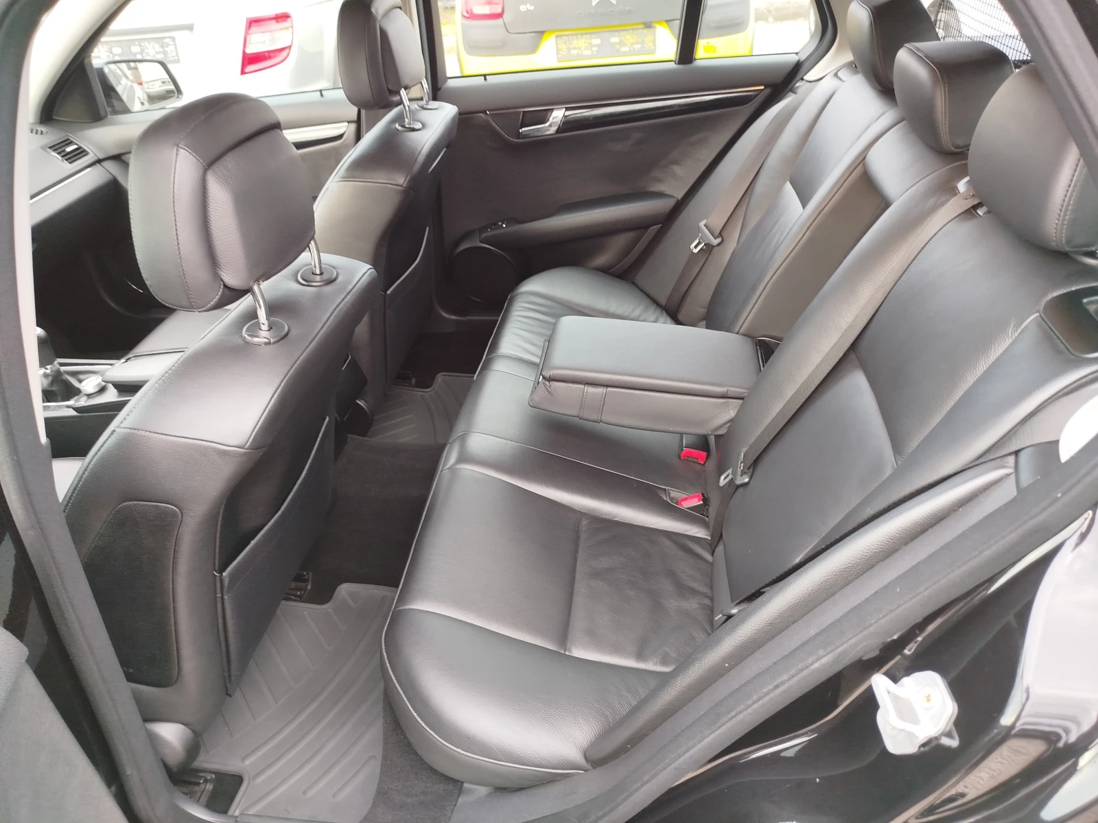 Mercedes-Benz C 180 C180-NAVI-KOJA, снимка 10 - Автомобили и джипове - 53203527