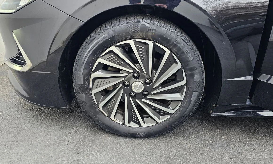 Hyundai Sonata, снимка 5 - Автомобили и джипове - 54069395