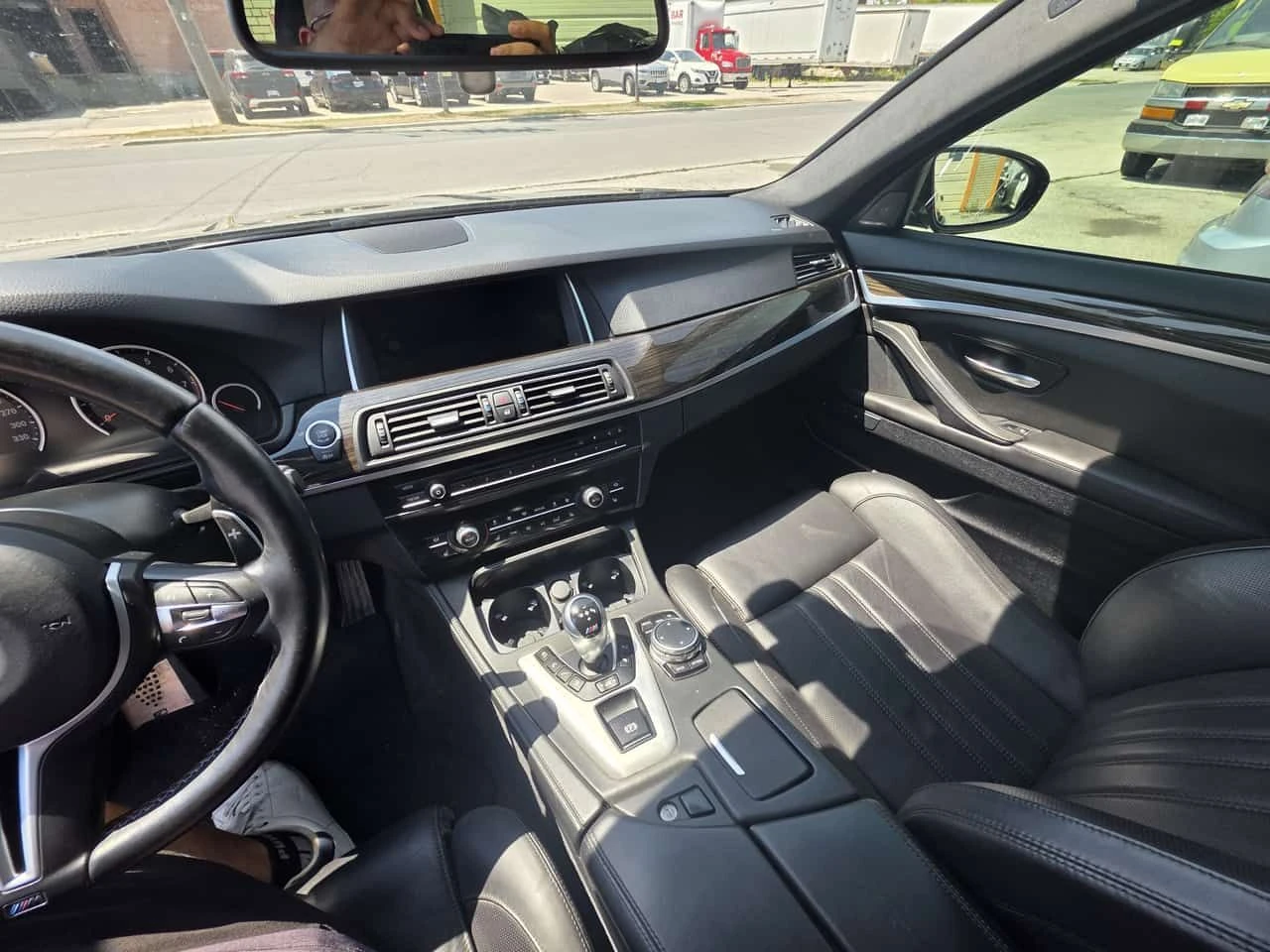 BMW M5 4dr Sdn  CARFAX, снимка 15 - Автомобили и джипове - 54279223