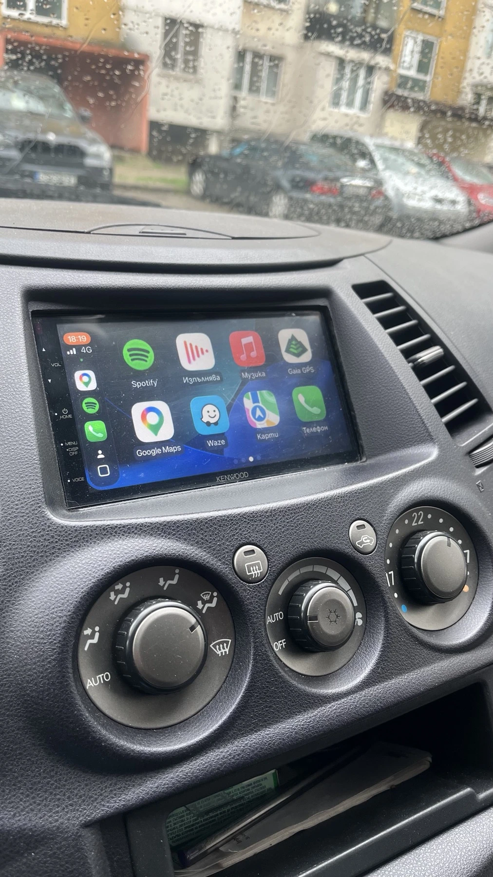 Mitsubishi Grandis, снимка 14 - Автомобили и джипове - 54315417