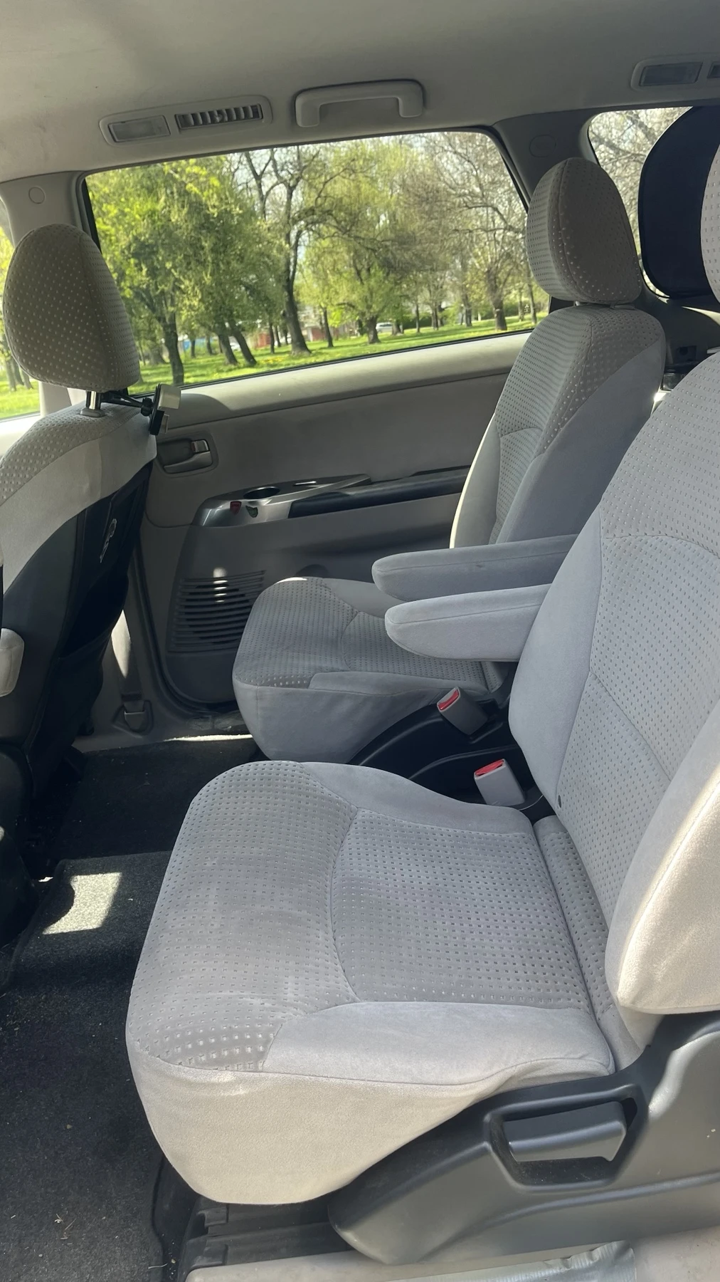 Mitsubishi Grandis, снимка 10 - Автомобили и джипове - 54315417