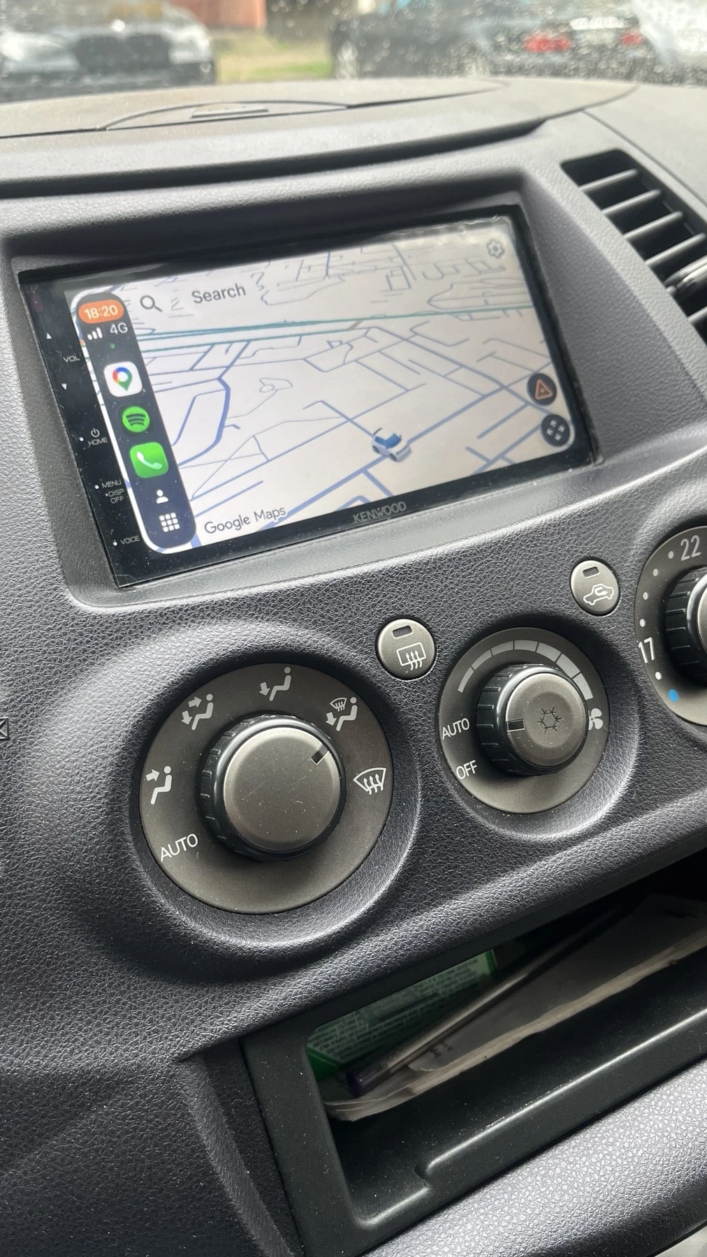 Mitsubishi Grandis, снимка 15 - Автомобили и джипове - 54315417