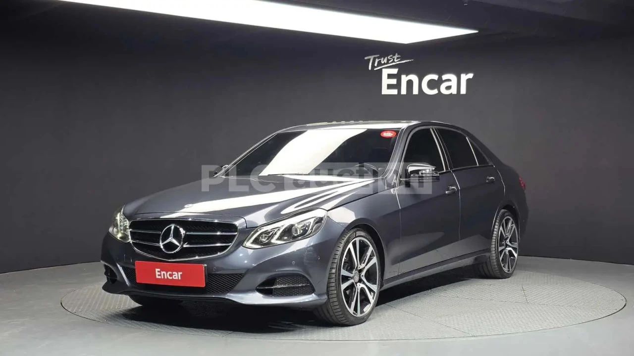 Mercedes-Benz E 220 * АВТОКРЕДИТ БЕЗ ПЪРВОНАЧАЛНА * 