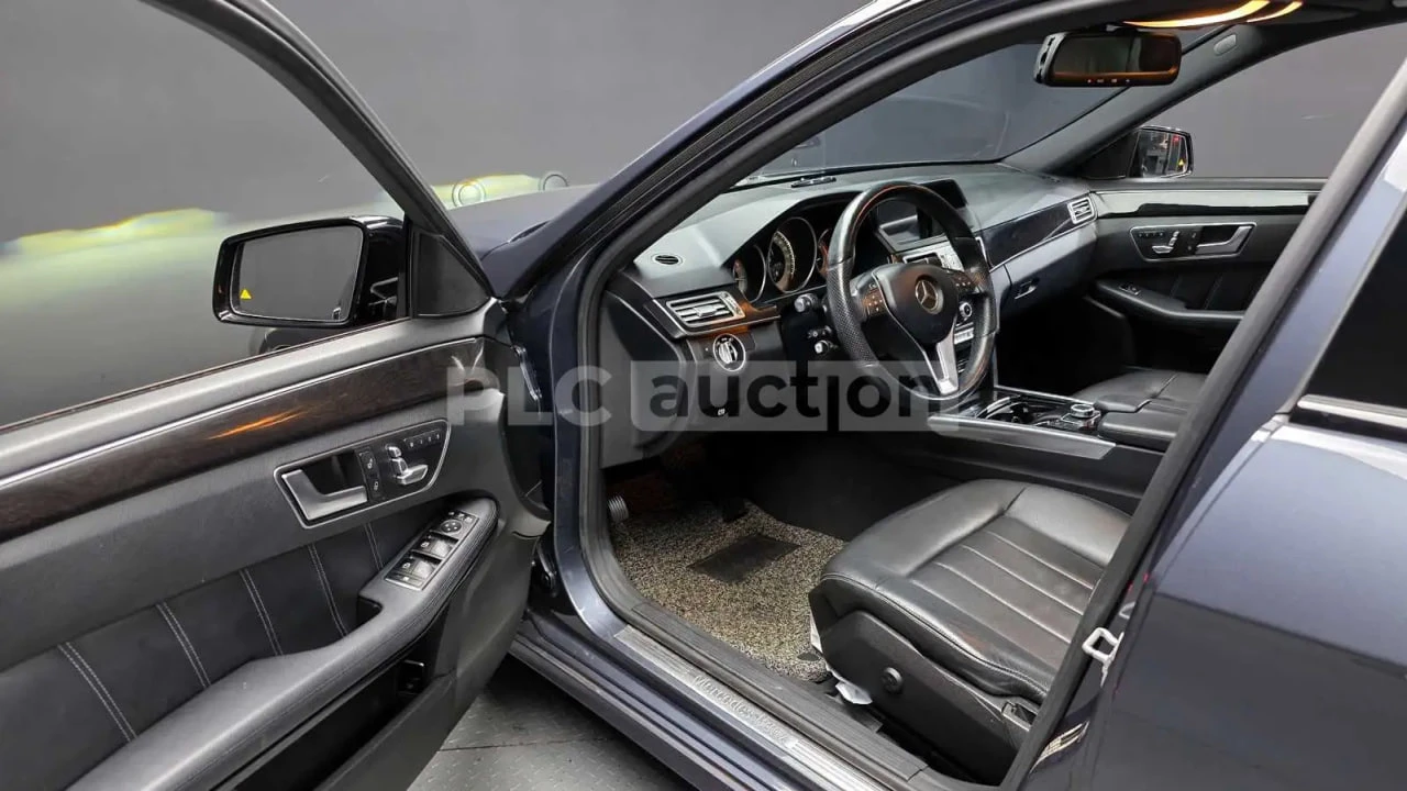 Mercedes-Benz E 220 * АВТОКРЕДИТ БЕЗ ПЪРВОНАЧАЛНА * , снимка 9 - Автомобили и джипове - 54554314