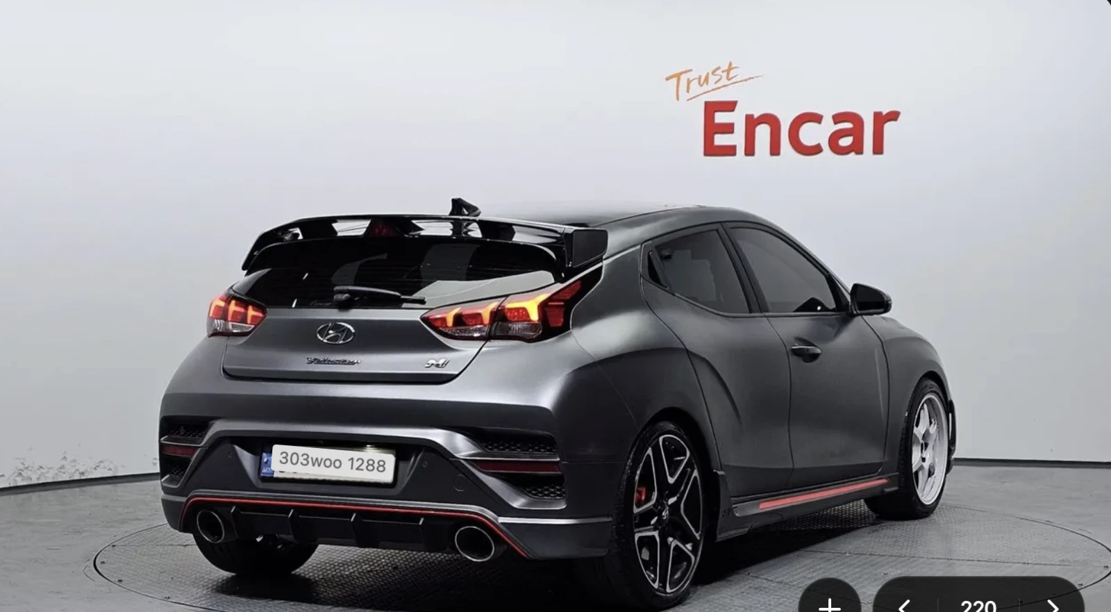 Hyundai Veloster  2.0 N* КОЖА* ПОДГРЕВ* ОБДУХВ* НАВИ* КАМЕРА, снимка 2 - Автомобили и джипове - 54763450