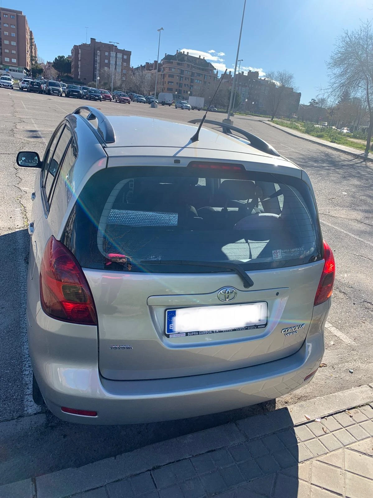 Toyota Corolla verso, снимка 4 - Автомобили и джипове - 55135401