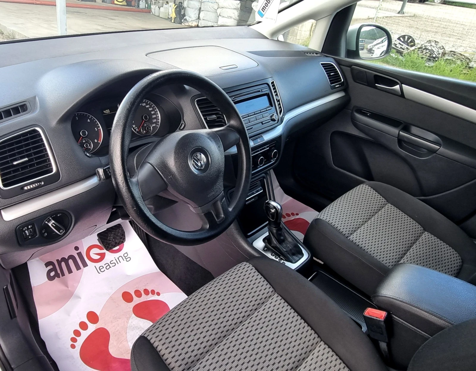 VW Sharan 2.0tdi DSG 170k.c., снимка 7 - Автомобили и джипове - 55263793