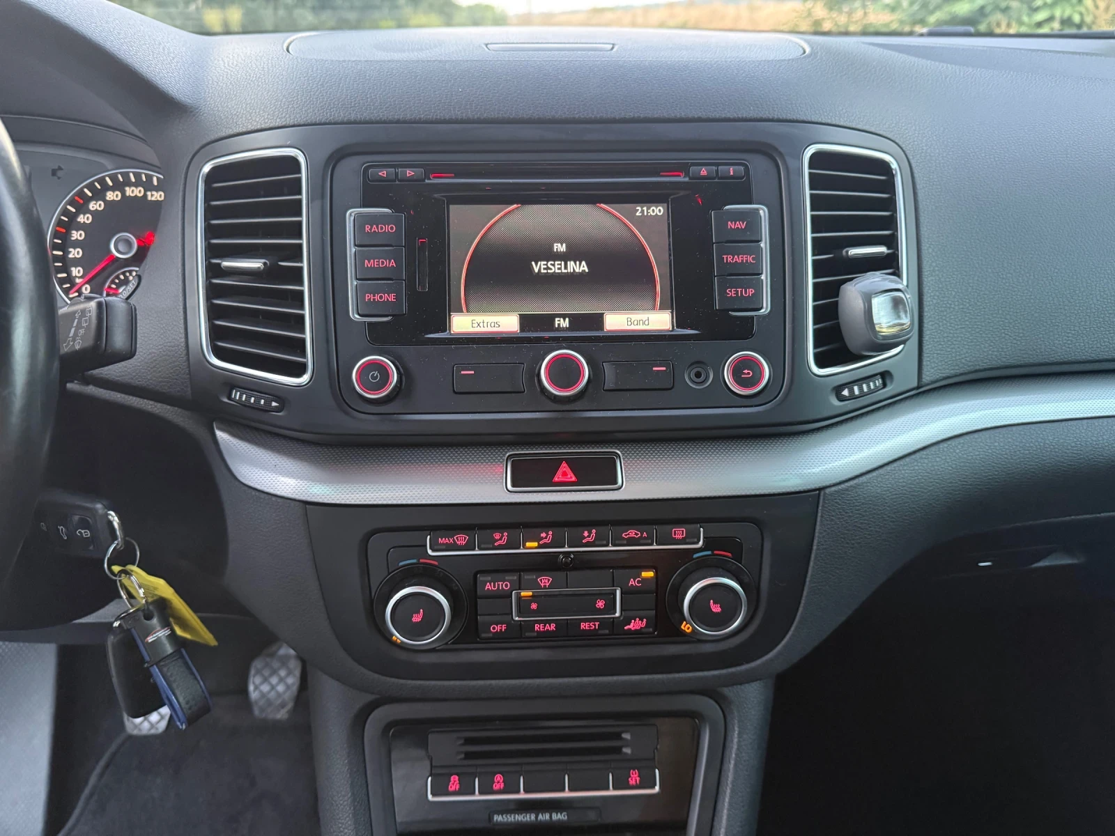 VW Sharan 2.0 TDI | Mobile.bg � ����������� 14