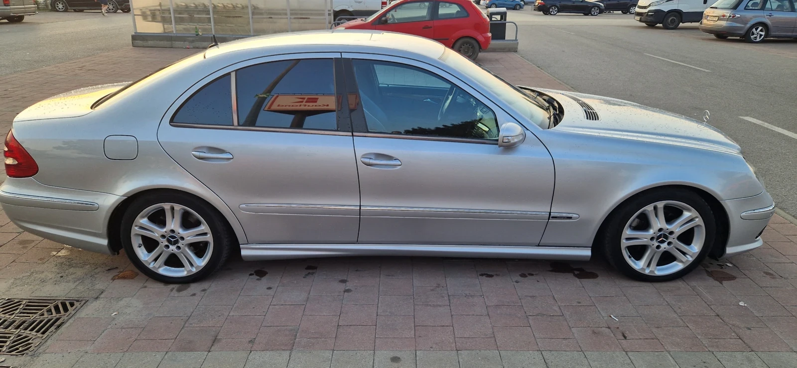 Mercedes-Benz E 280, снимка 8 - Автомобили и джипове - 55590682