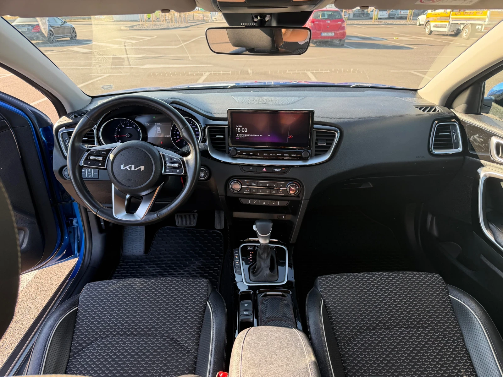 Kia XCeed, снимка 9 - Автомобили и джипове - 55682392