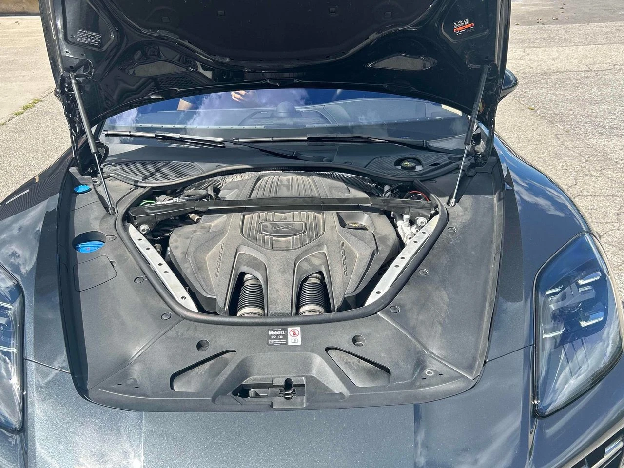 Porsche Panamera 4 E-Hybrid, снимка 12 - Автомобили и джипове - 55728805
