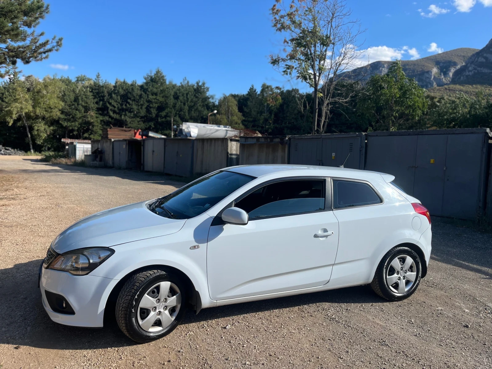 Kia Ceed, снимка 3 - Автомобили и джипове - 56522915