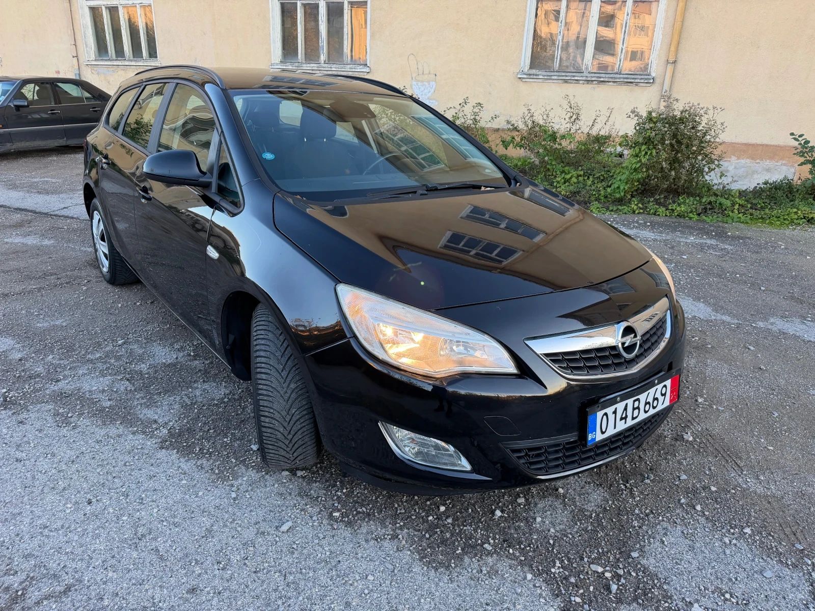 Opel Astra 1.7CDTI, снимка 5 - Автомобили и джипове - 56607224