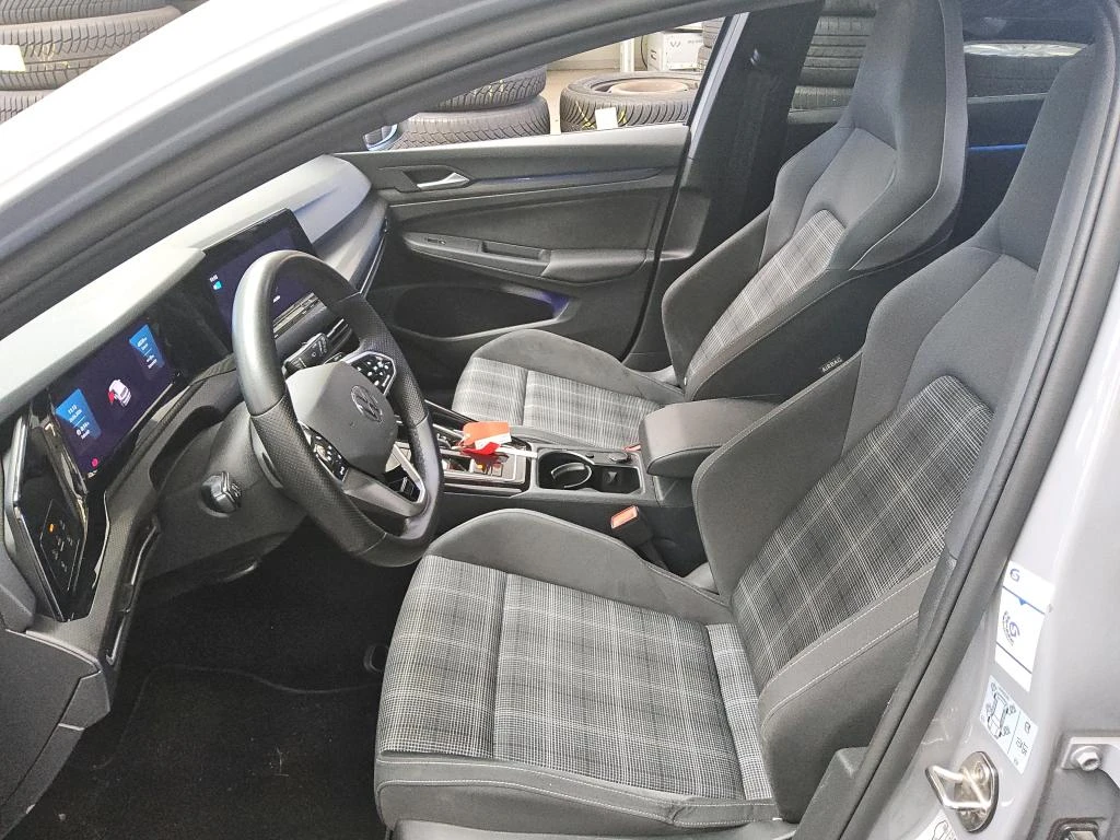 VW Golf 2.0 GTD LED Camera HeadUp Navi, снимка 5 - Автомобили и джипове - 56652368
