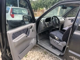 Nissan Terrano 2 2.4i ГИ, снимка 4