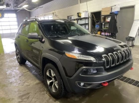 Jeep Cherokee TRAILHAWK / ПАНОРАМА / КОЖЕН САЛОН, снимка 3