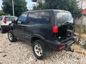 Nissan Terrano 2 2.4i ГИ, снимка 2