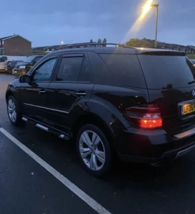     Mercedes-Benz ML 320 ML 320