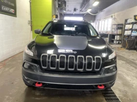 Jeep Cherokee TRAILHAWK / ПАНОРАМА / КОЖЕН САЛОН - 13200 € / 25816.96 лв. - 98738789 2