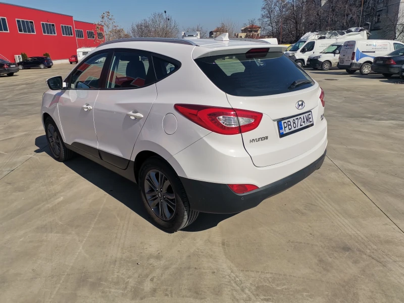 Hyundai IX35 FACE-КОЖА-LED, снимка 3 - Автомобили и джипове - 49435297