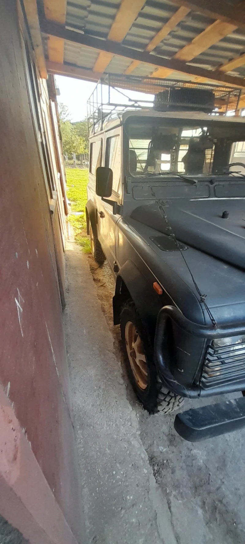 Land Rover Defender, снимка 3 - Автомобили и джипове - 52748647