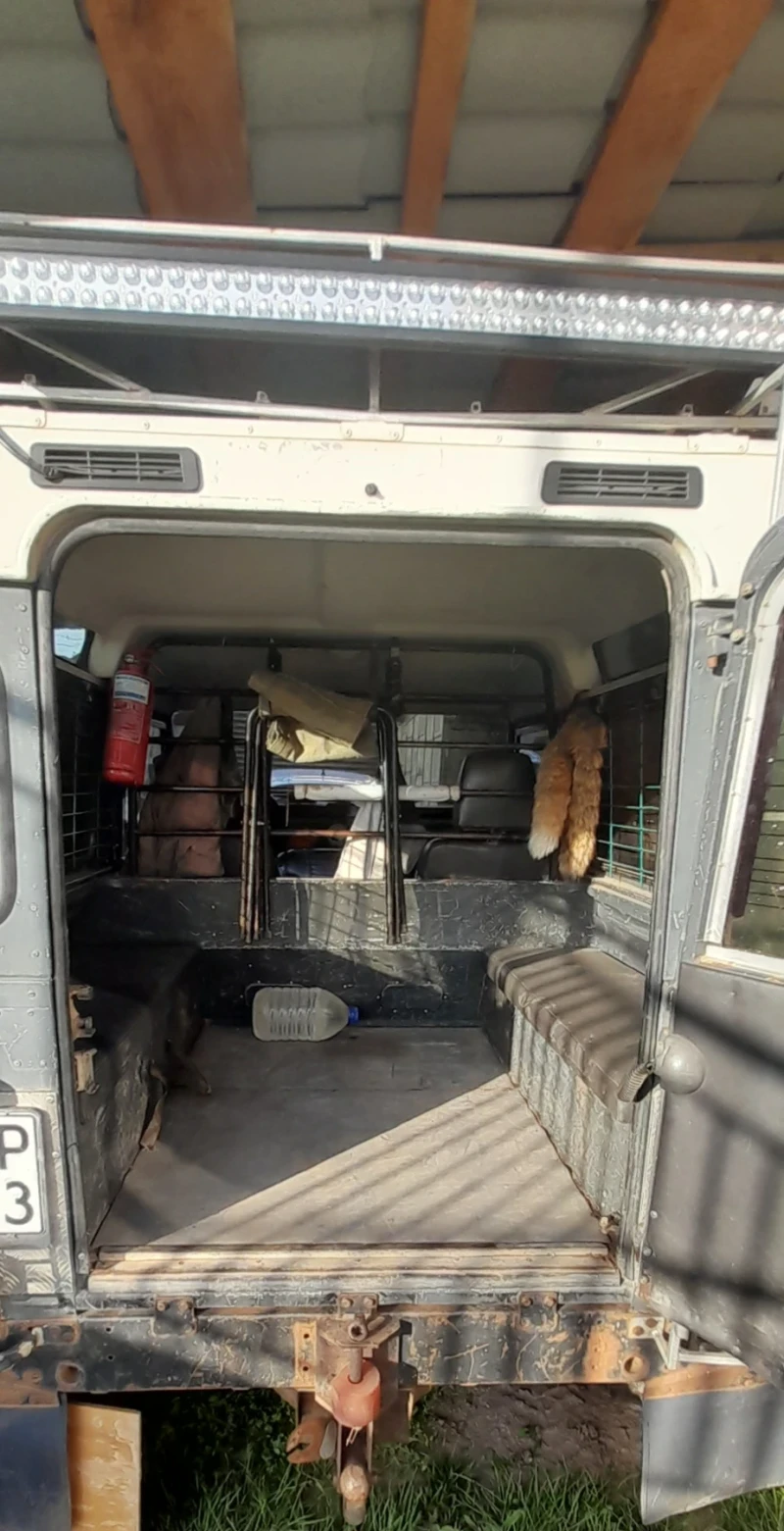 Land Rover Defender, снимка 9 - Автомобили и джипове - 52748647