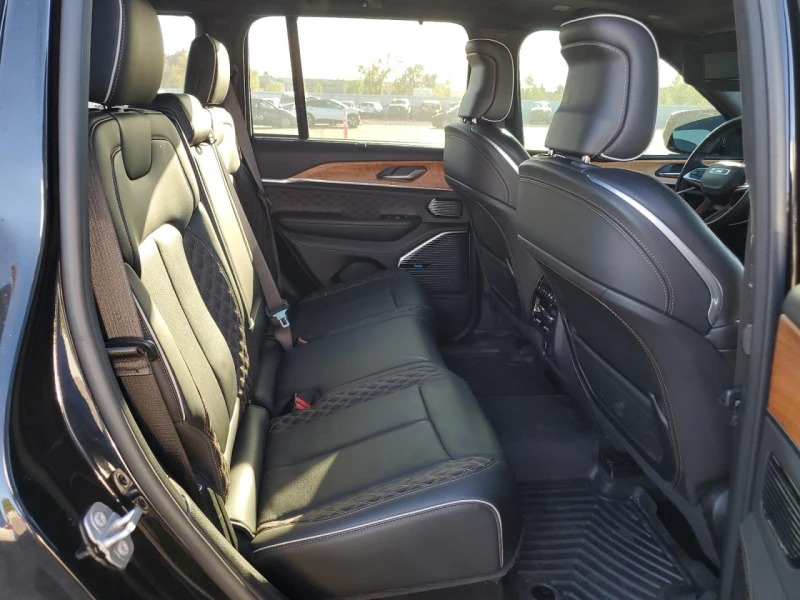 Jeep Grand cherokee SUMMIT 5.7HEMI * КЛИП НА ДВИГАТЕЛ* , снимка 10 - Автомобили и джипове - 52275488