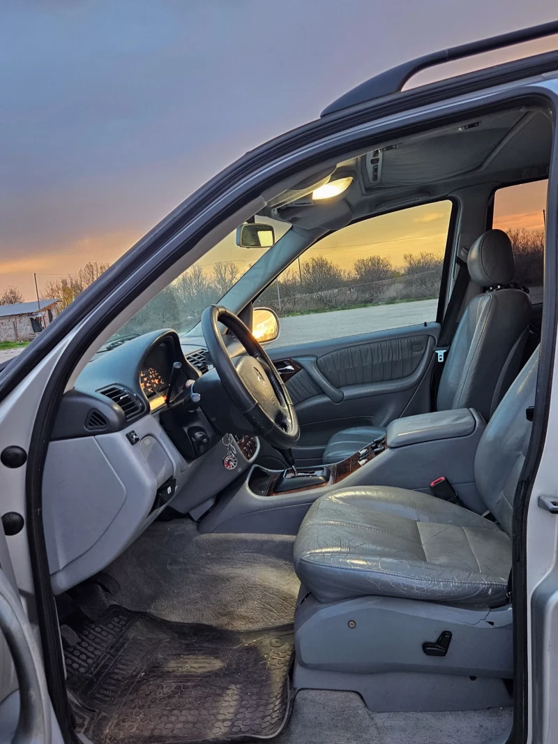 Mercedes-Benz ML 320, снимка 5 - Автомобили и джипове - 52448573