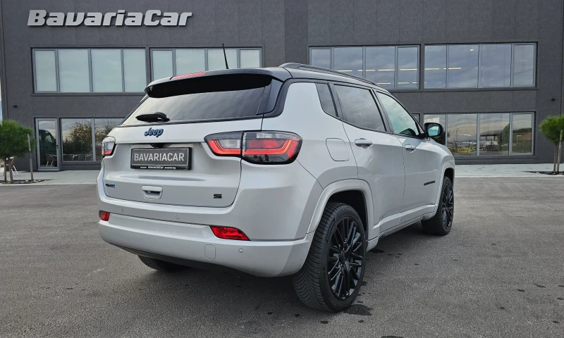 Jeep Compass T4 4xe PLUG-IN HYBRID Automatik S* 241PS* Euro6d, снимка 8 - Автомобили и джипове - 52727438