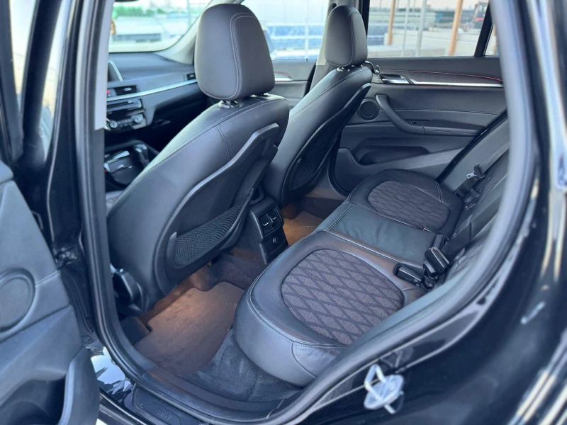 BMW X1, снимка 8 - Автомобили и джипове - 52828354