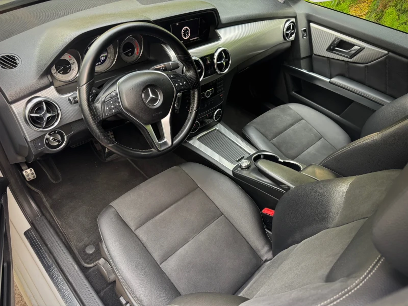 Mercedes-Benz GLK 220, снимка 8 - Автомобили и джипове - 52861052