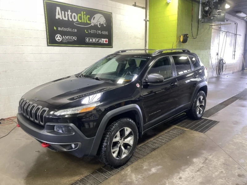 Jeep Cherokee TRAILHAWK / ПАНОРАМА / КОЖЕН САЛОН