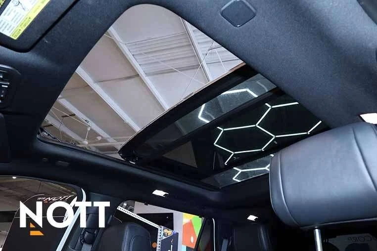 Toyota Sequoia * 85 Series * CARFAX * БЕЗ ПЪРВОНАЧАЛНА ВНОСКА, снимка 15 - Автомобили и джипове - 53154919