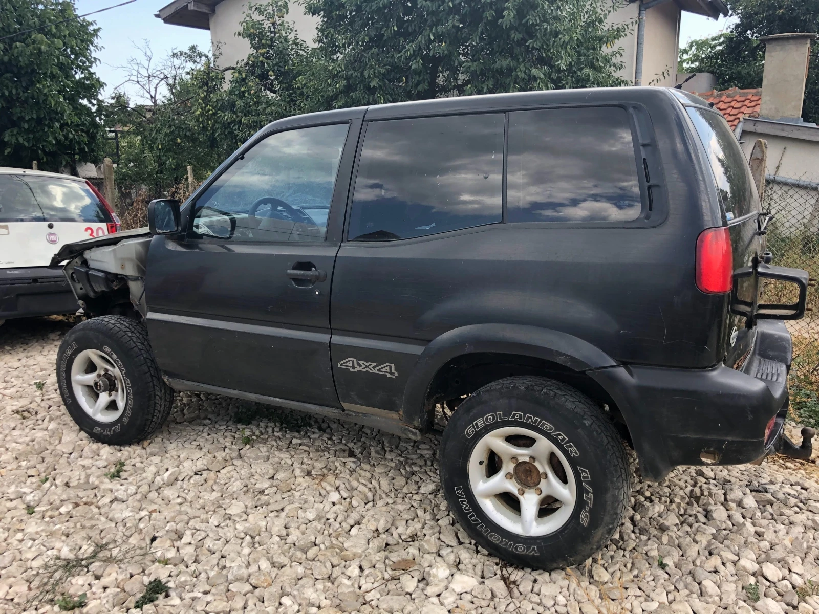 Nissan Terrano 2 2.4i �� | Mobile.bg � ����������� 1