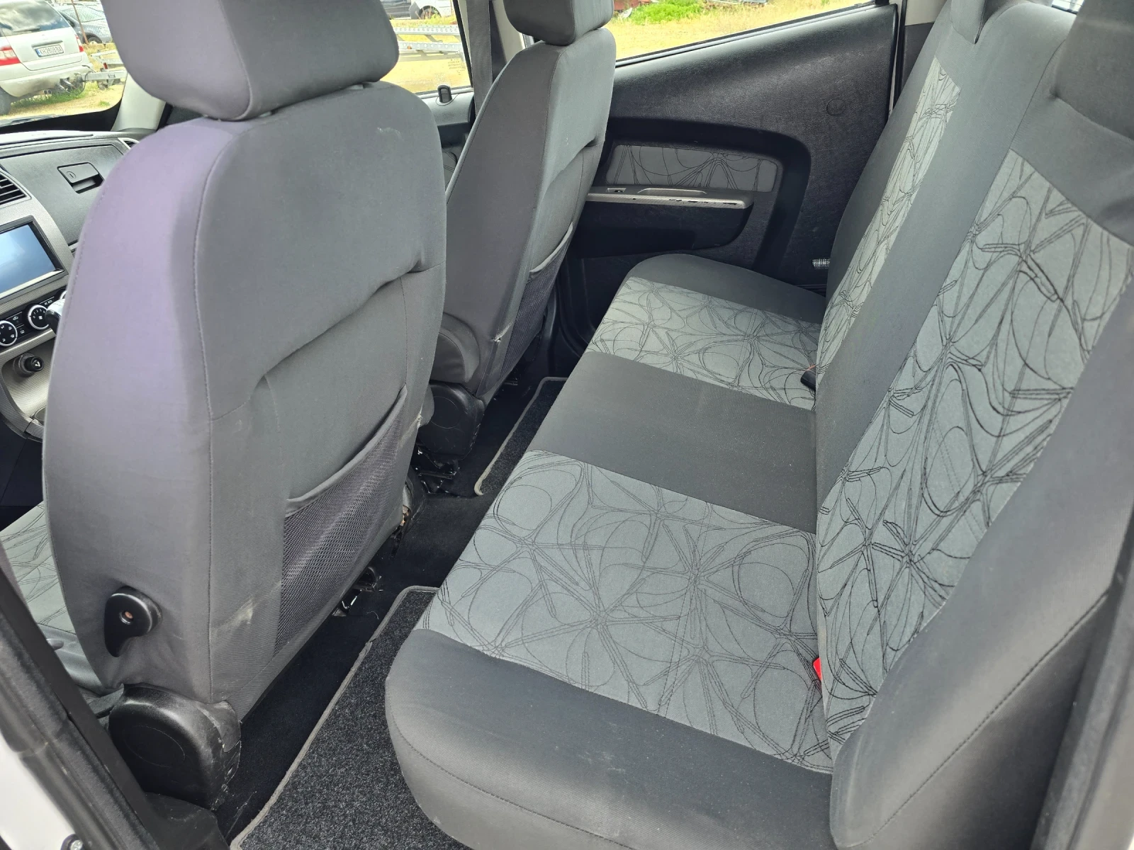 Tata Xenon 2.2 D / 76 000 km / EURO 5 - изображение 10