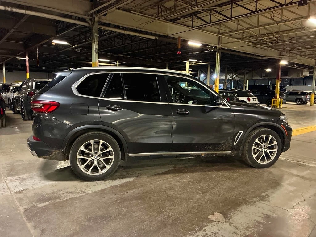 BMW X5 * xDrive40i * CARFAX *    | Mobile.bg   3