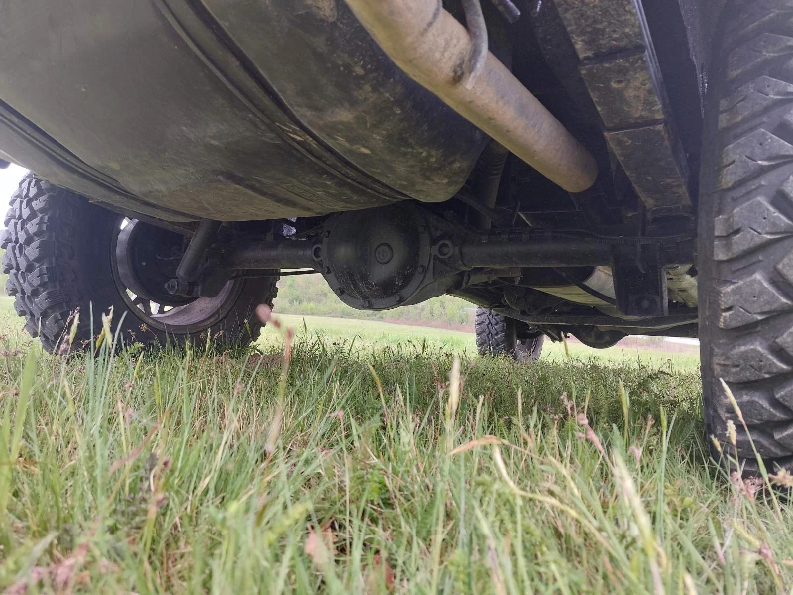 Jeep Grand cherokee 4.0, снимка 9 - Автомобили и джипове - 53579320