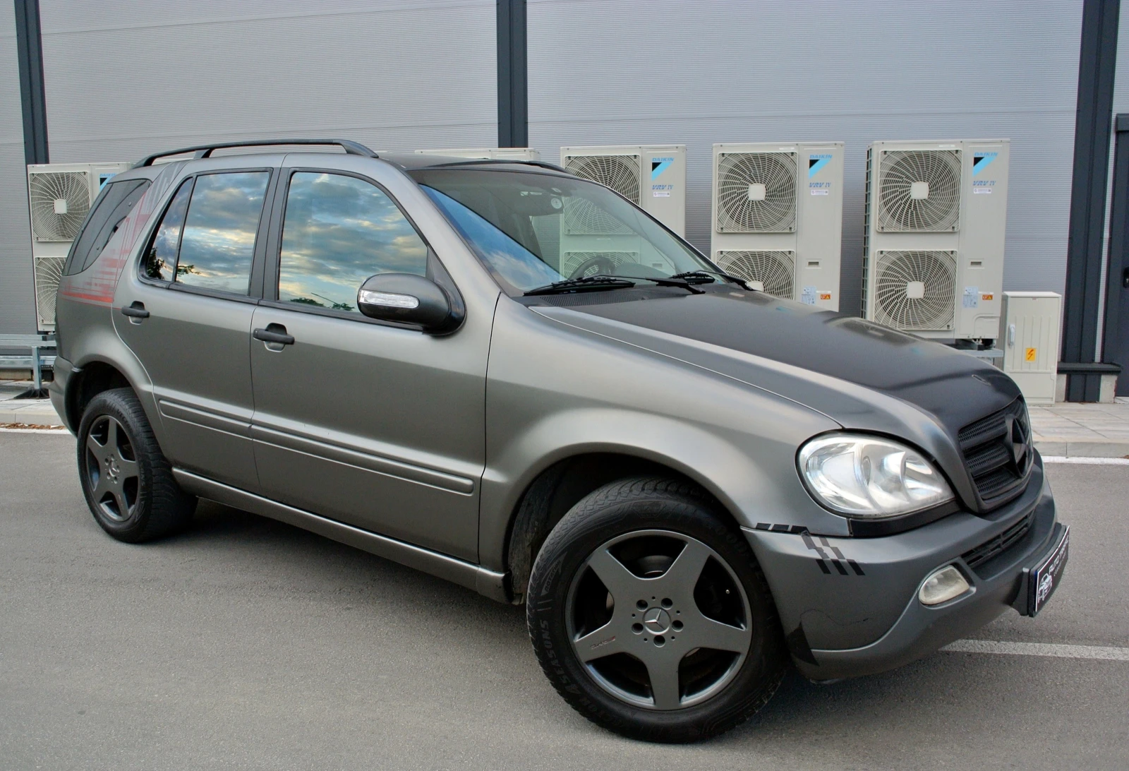 Mercedes-Benz ML 320 ГАЗ* AMG* NAVI* LOW RANGE(4х4), снимка 8 - Автомобили и джипове - 55193589