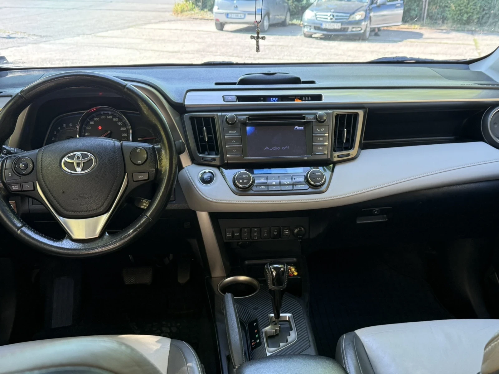 Toyota Rav4 2.2d4d 150кс автоматик, снимка 7 - Автомобили и джипове - 55747784