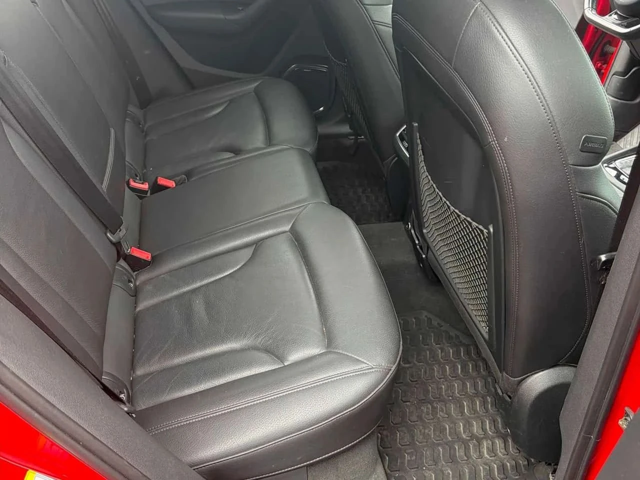 Audi Q3, снимка 12 - Автомобили и джипове - 56687606