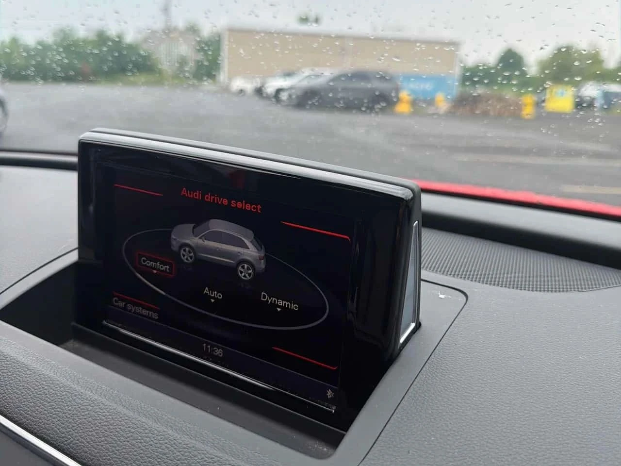 Audi Q3, снимка 15 - Автомобили и джипове - 56687606