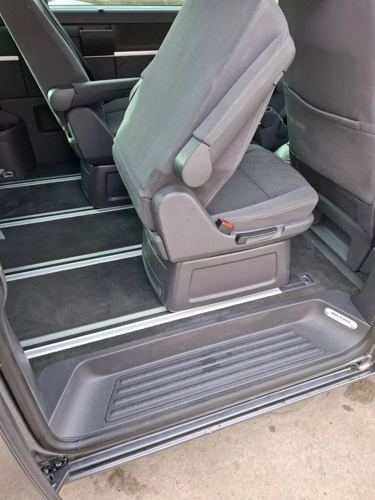 VW Multivan | Mobile.bg   12