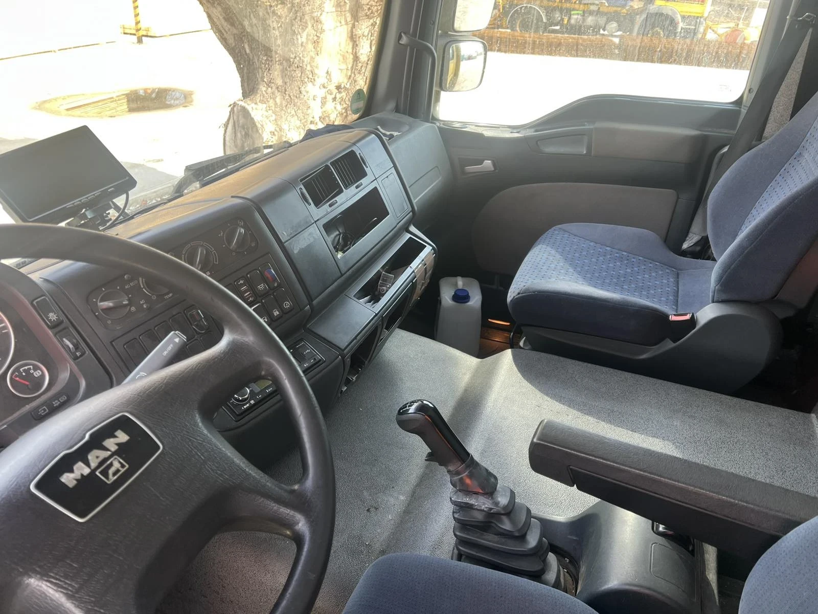 Man Tgl | Mobile.bg   8