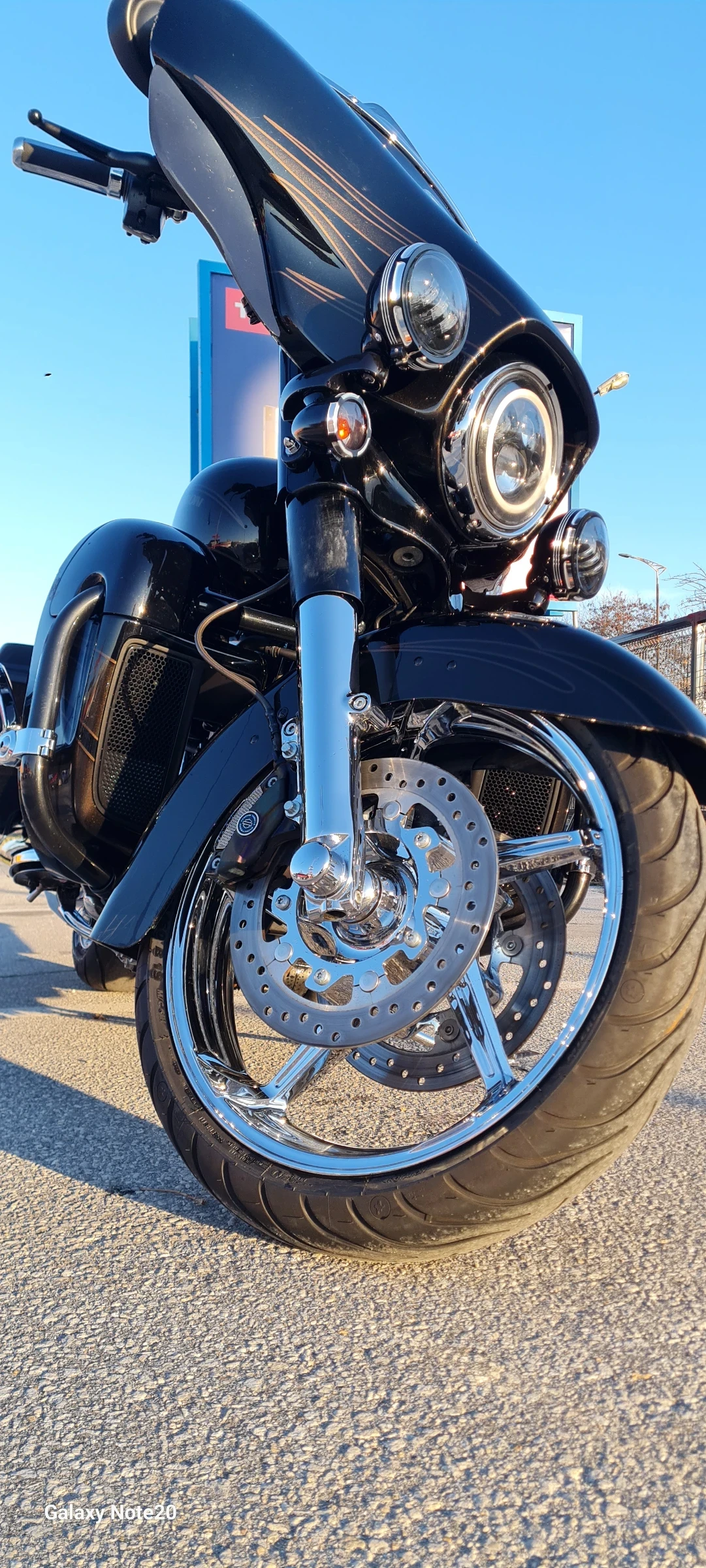 Harley-Davidson CVO 2015 CVO STREET GLIDE (FLHXSE) - изображение 2