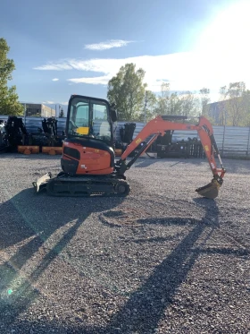      Kubota U27-4